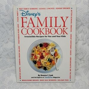 Vintage Disney's Hardbound Family Cookbook by Deanna F. Cook (1996, Hardcover)